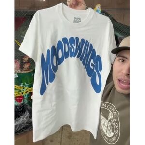 White and Blue Men's Short Sleeve Tee